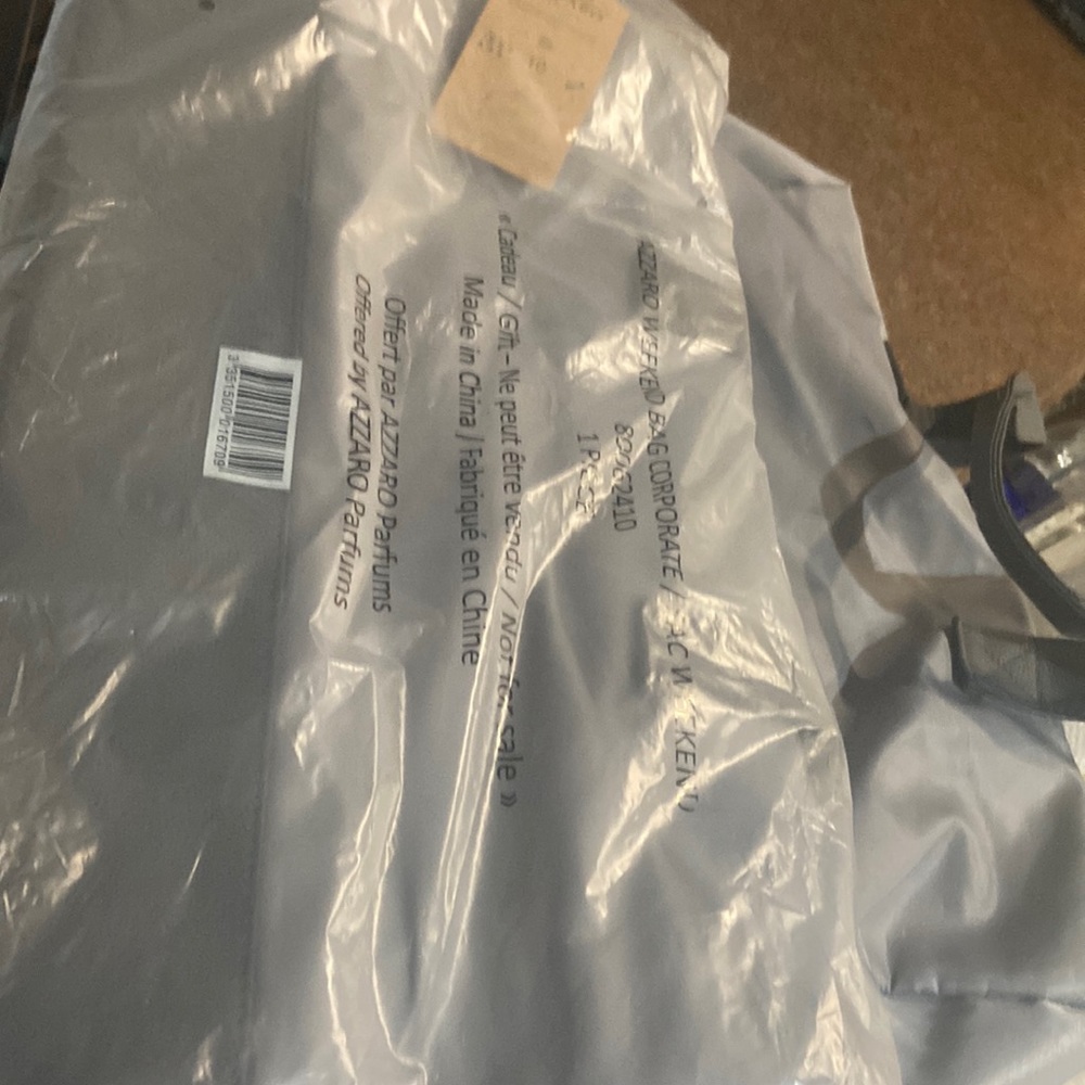 5/$25.00 NEW Azzaro Recycled Weekender Duffle Bag grey weekend lot 2 each